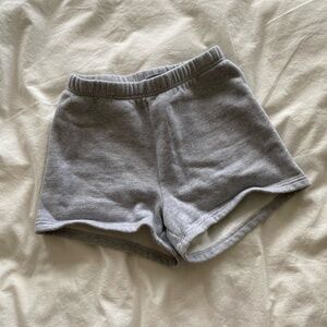 aritzia TNA grey sweatshirts 3'